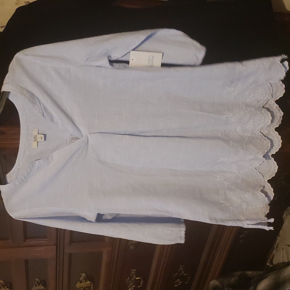 NWT Croft & Barrow Blue & White Stripe top
